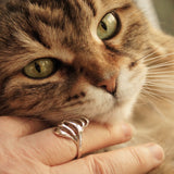 Pretty ring with a pretty cat
