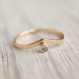 diamond V contour ring 10k gold