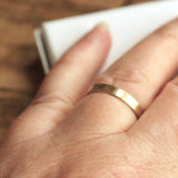 plain gold wedding band