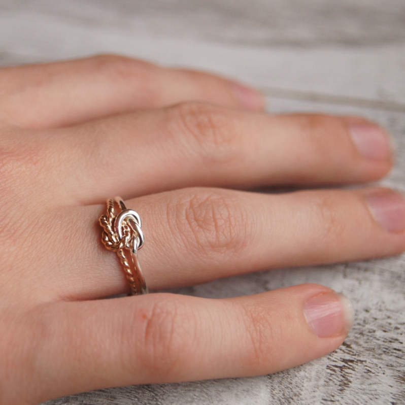 Double knot friendship ring, silver and gold - Juleit925